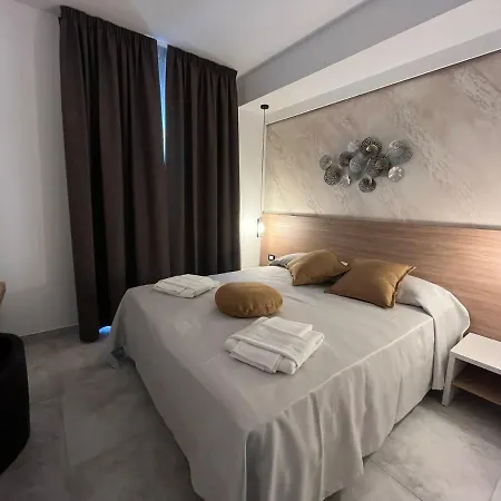 Glass Paradise 카탄차로